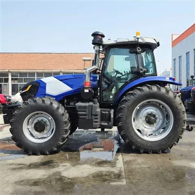 200hp empat - traktor pemacu roda